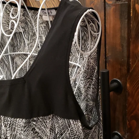 Only 9 - Picture 4 of 9